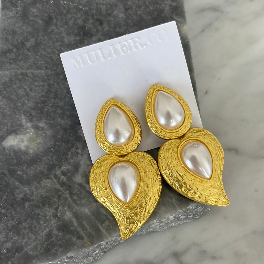 ARETES LOVE SUMMER